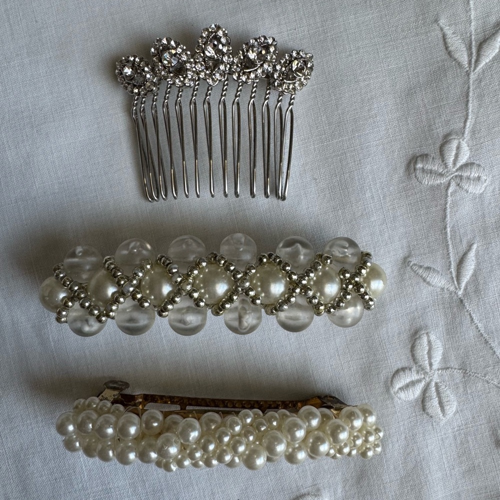 Vintage Pearl and Rhinestone Hair Accessories Set